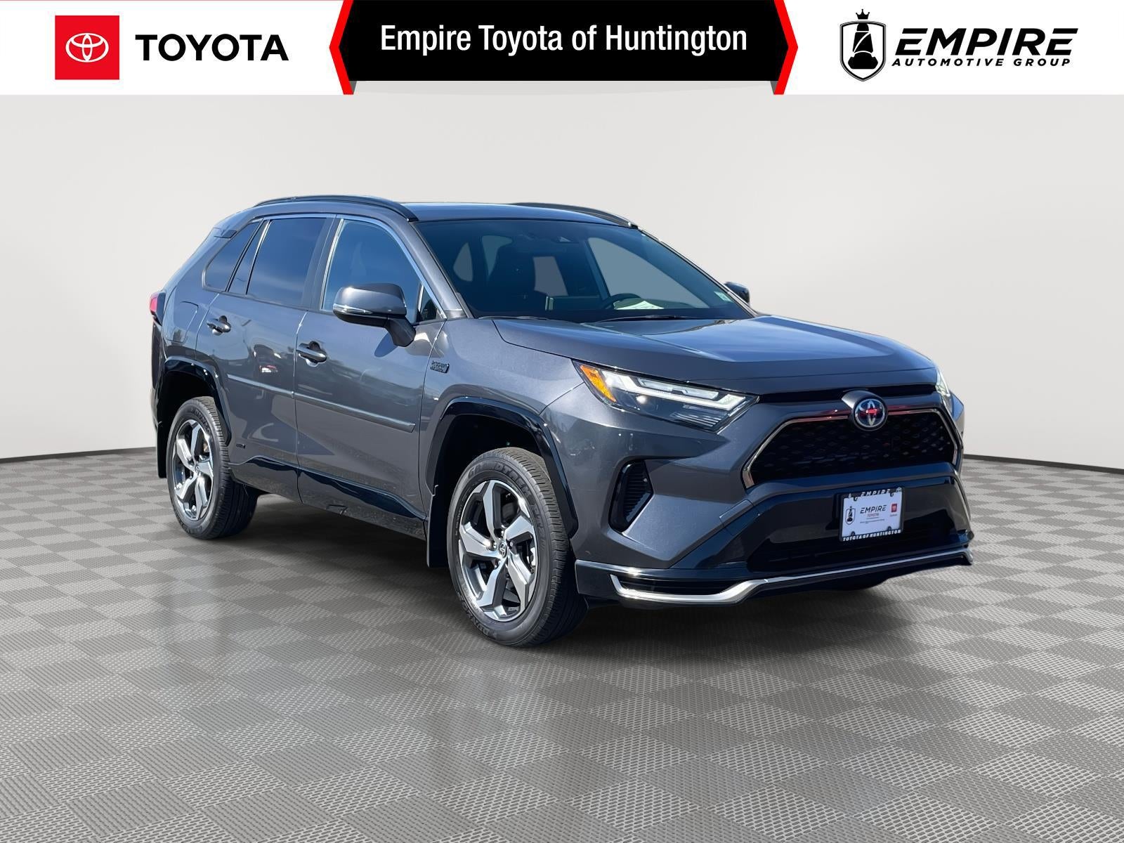 2023 Toyota RAV4 Prime SE