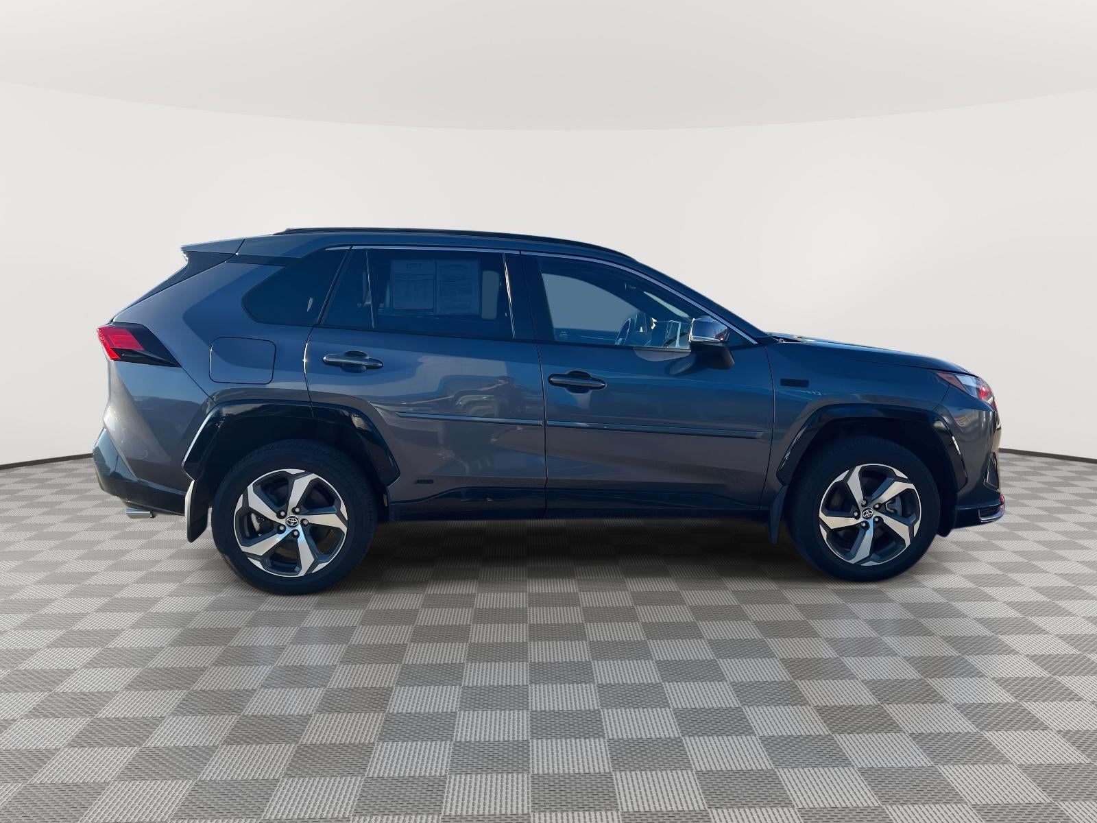 2023 Toyota RAV4 Prime SE