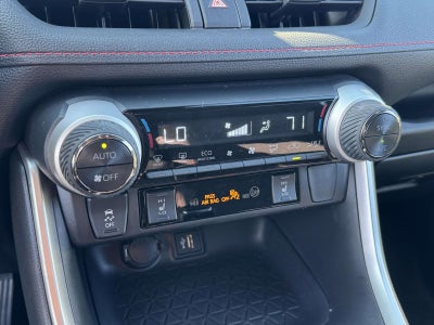 2024 Toyota RAV4 Prime SE