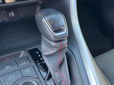 2024 Toyota RAV4 Prime SE