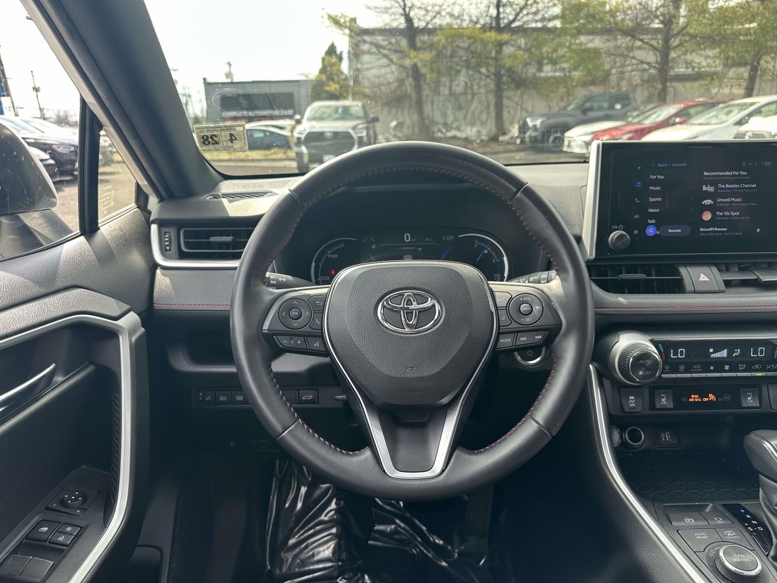 2023 Toyota RAV4 Prime SE
