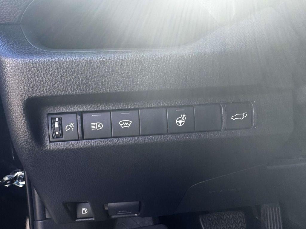 2024 Toyota RAV4 Prime SE
