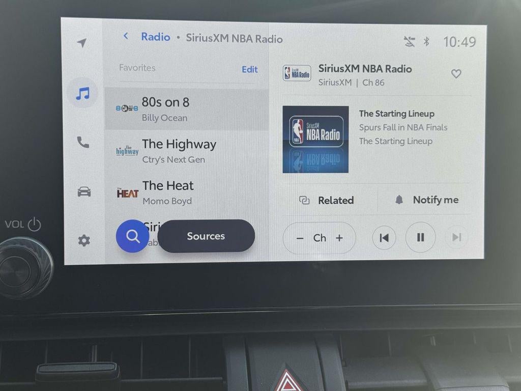2024 Toyota RAV4 Prime SE