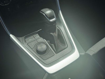 2024 Toyota RAV4 Prime SE
