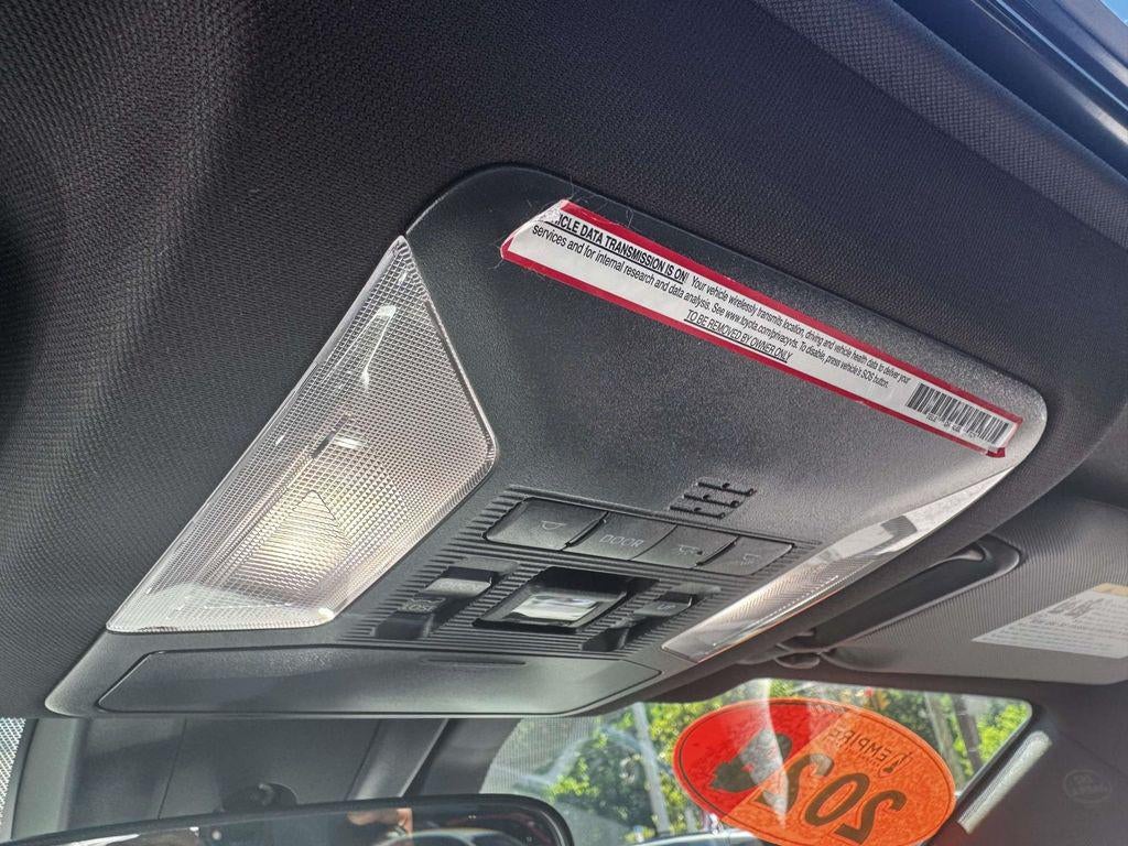 2024 Toyota RAV4 Prime SE