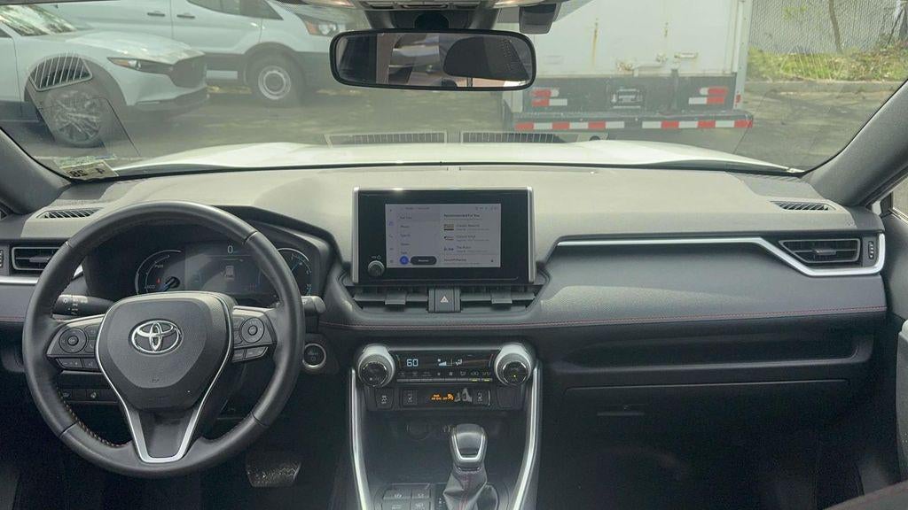 2023 Toyota RAV4 Prime SE