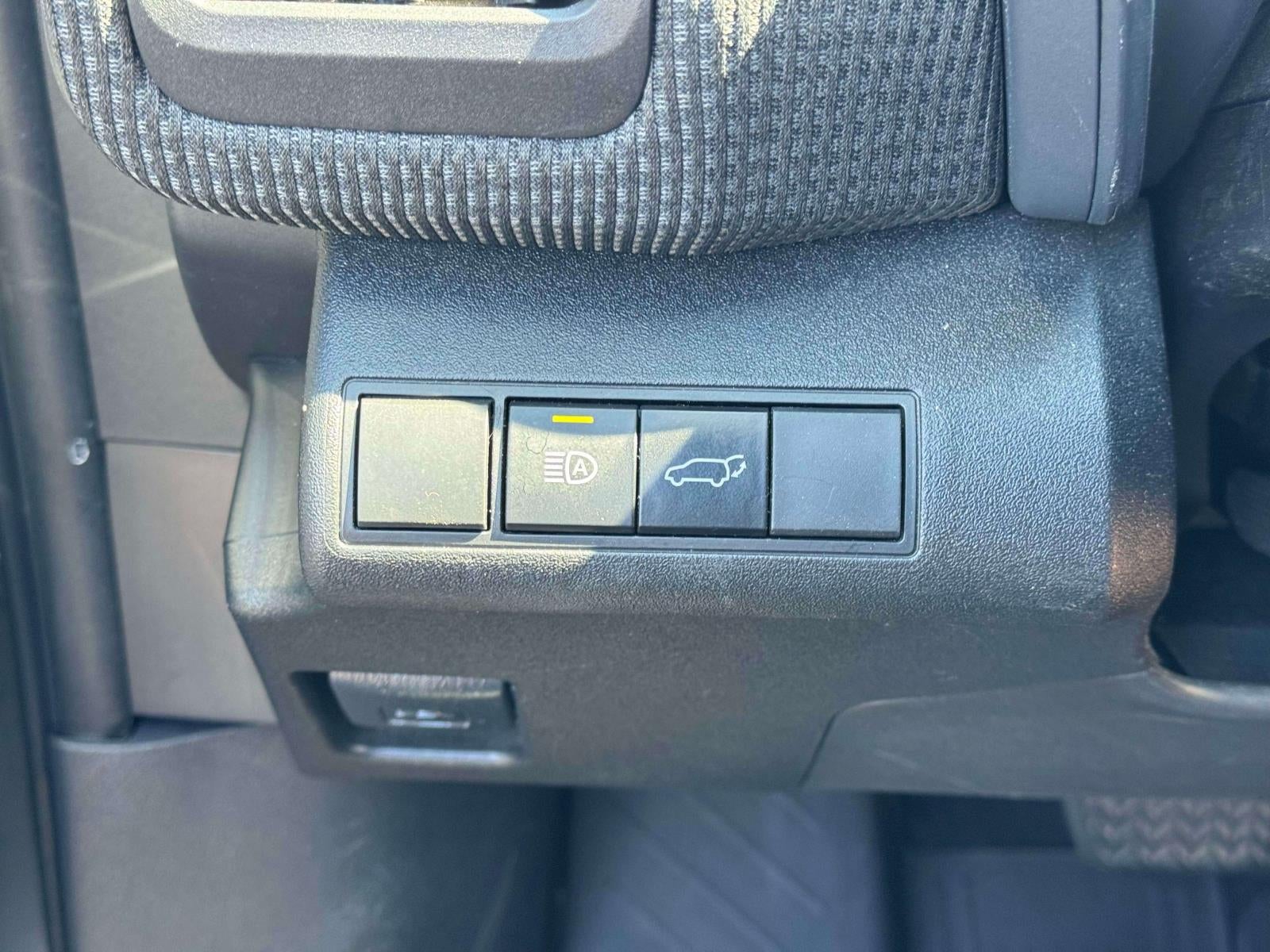2023 Toyota bZ4X Limited