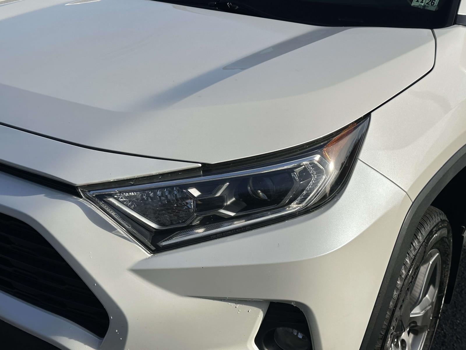 2021 Toyota RAV4 Hybrid XLE Premium