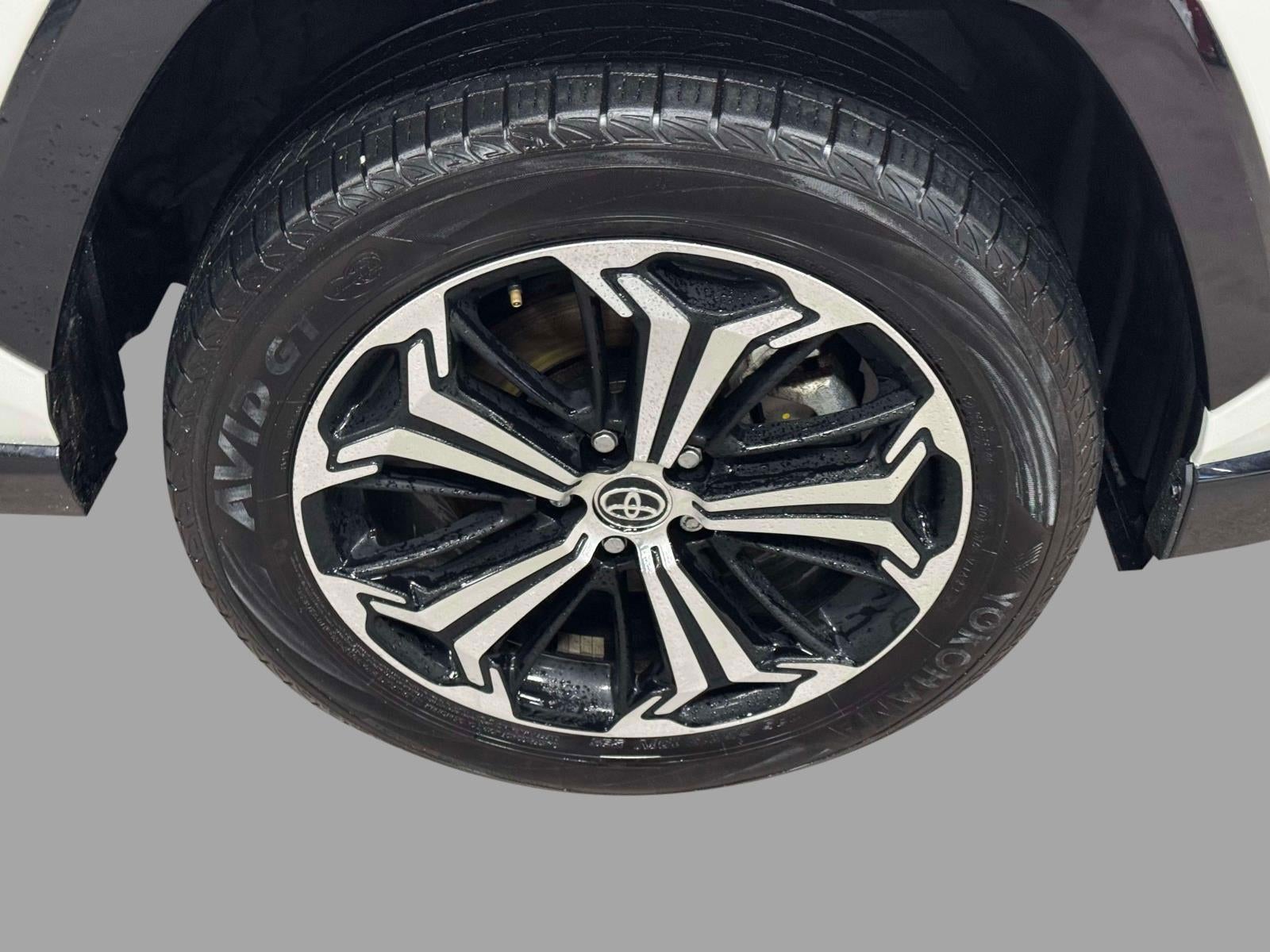 2024 Toyota RAV4 Prime XSE