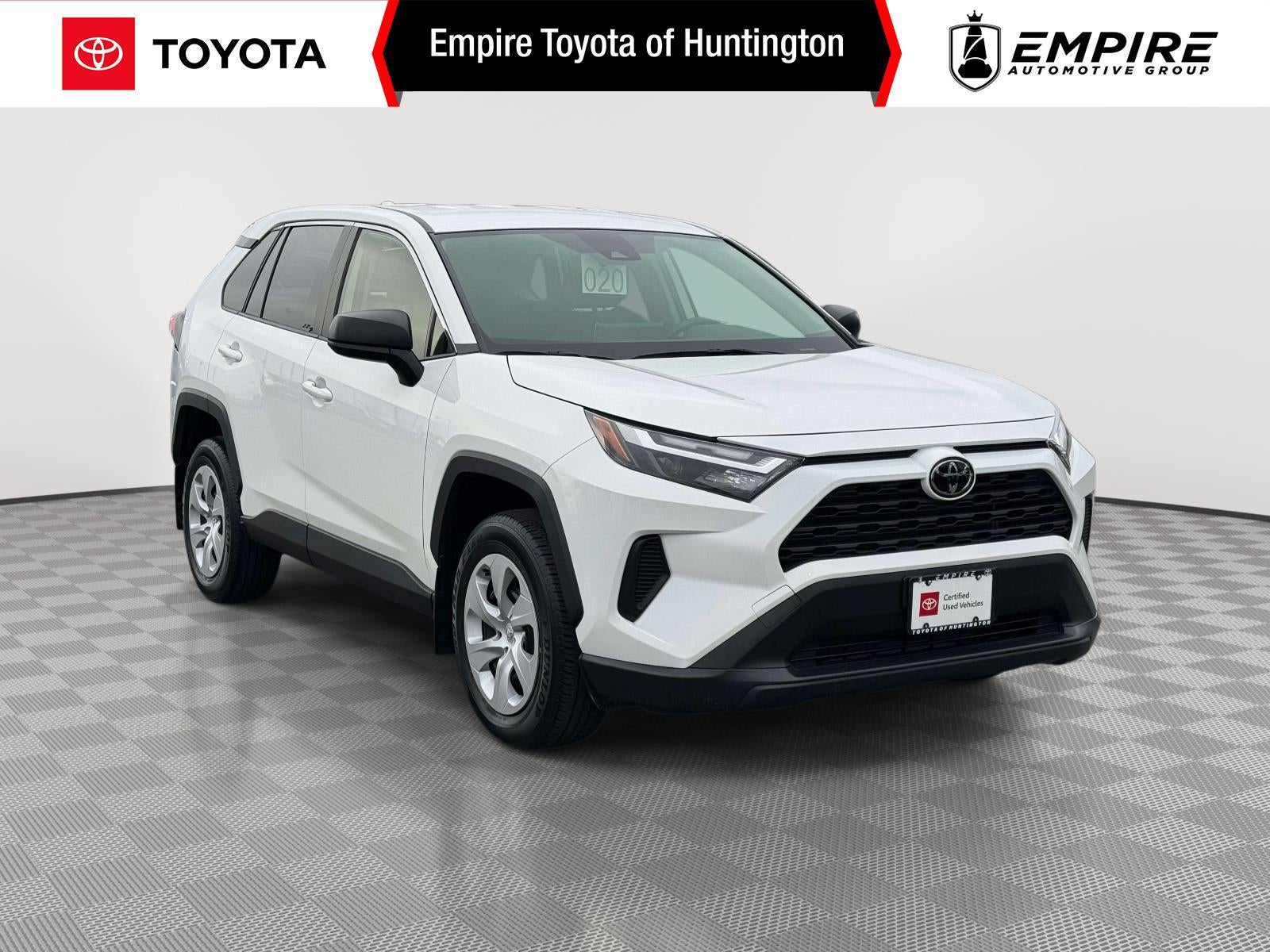 2023 Toyota RAV4 LE