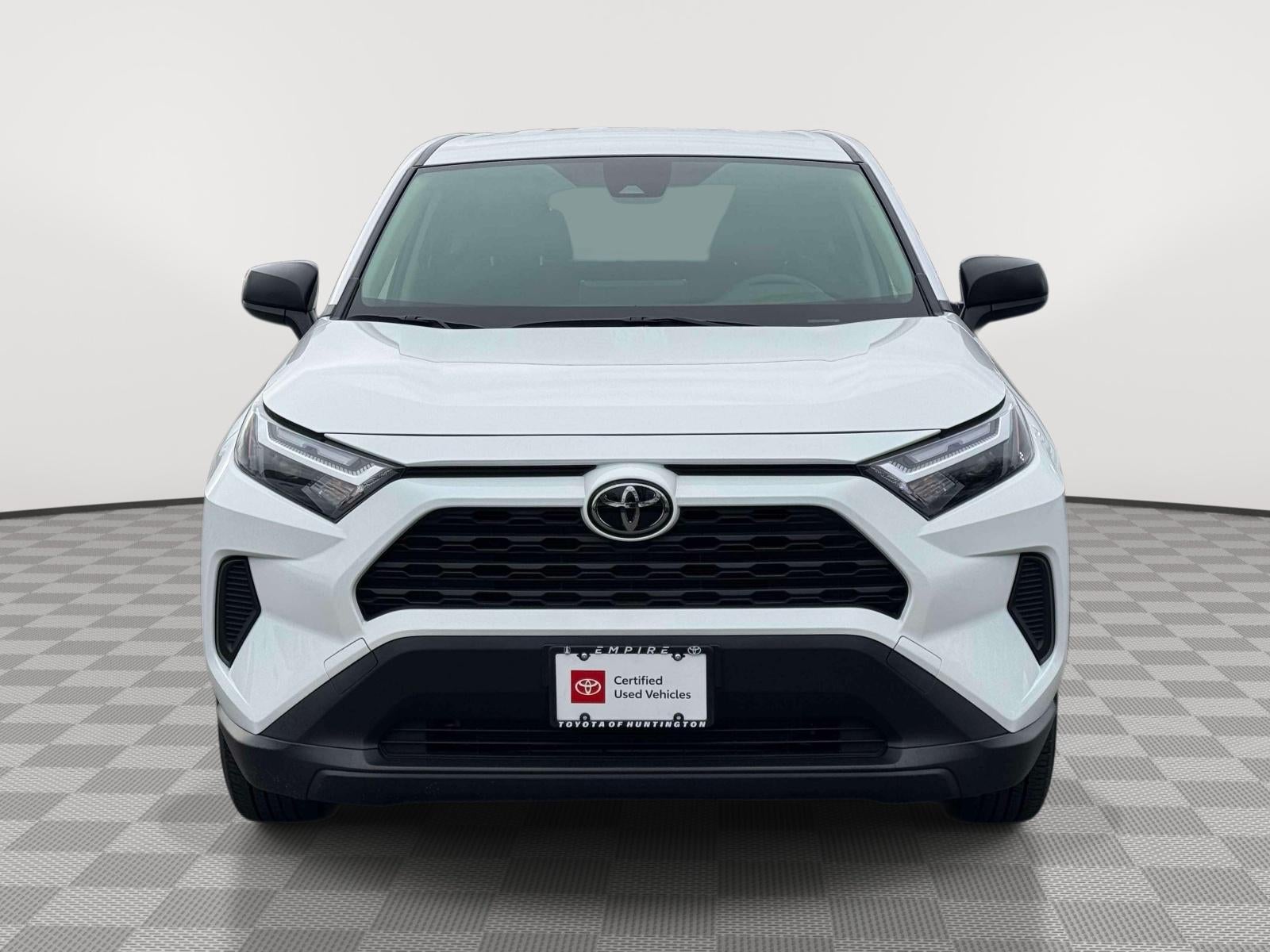 2023 Toyota RAV4 LE