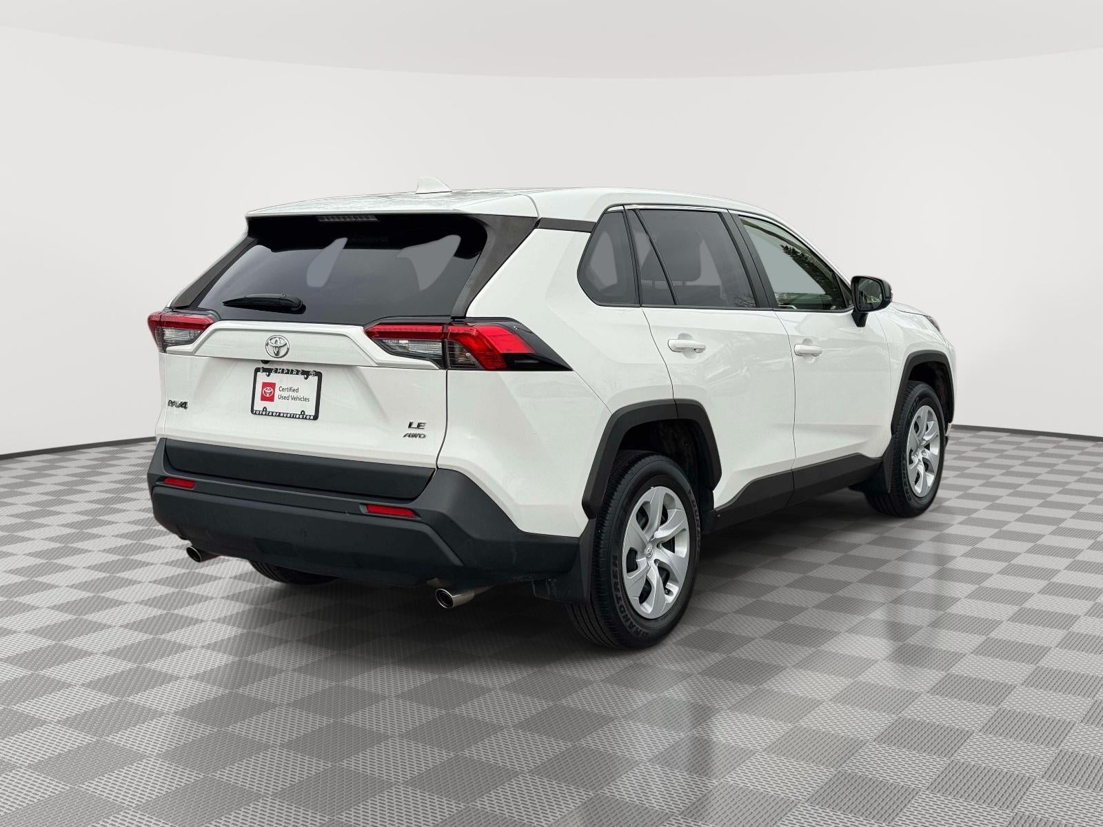2023 Toyota RAV4 LE