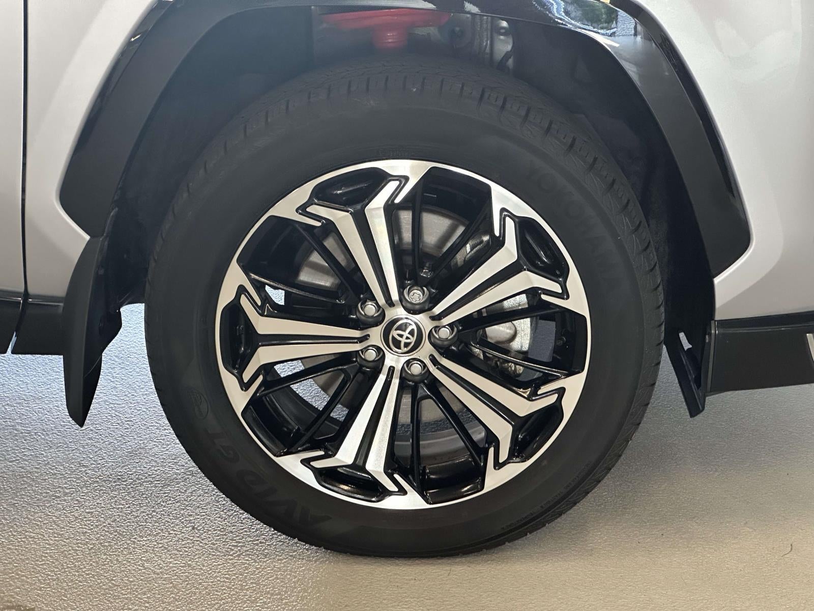 2024 Toyota RAV4 Prime XSE