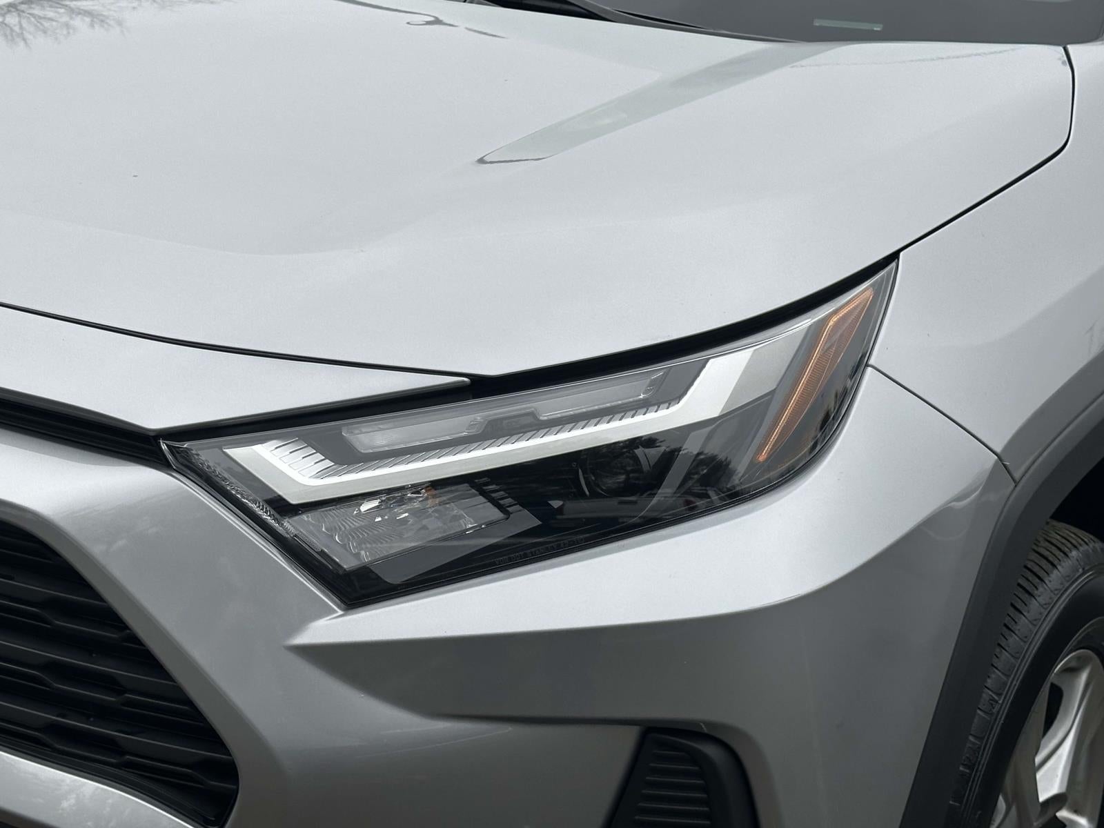 2023 Toyota RAV4 Hybrid LE