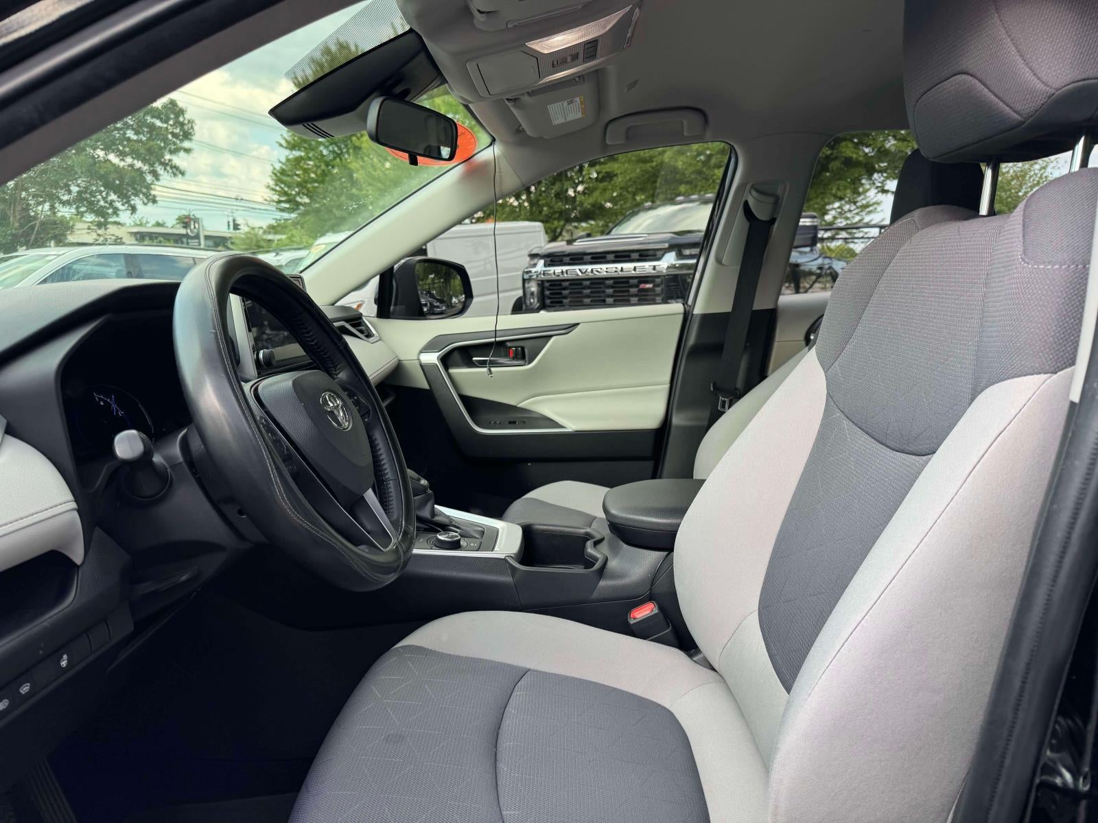 2023 Toyota RAV4 Hybrid XLE