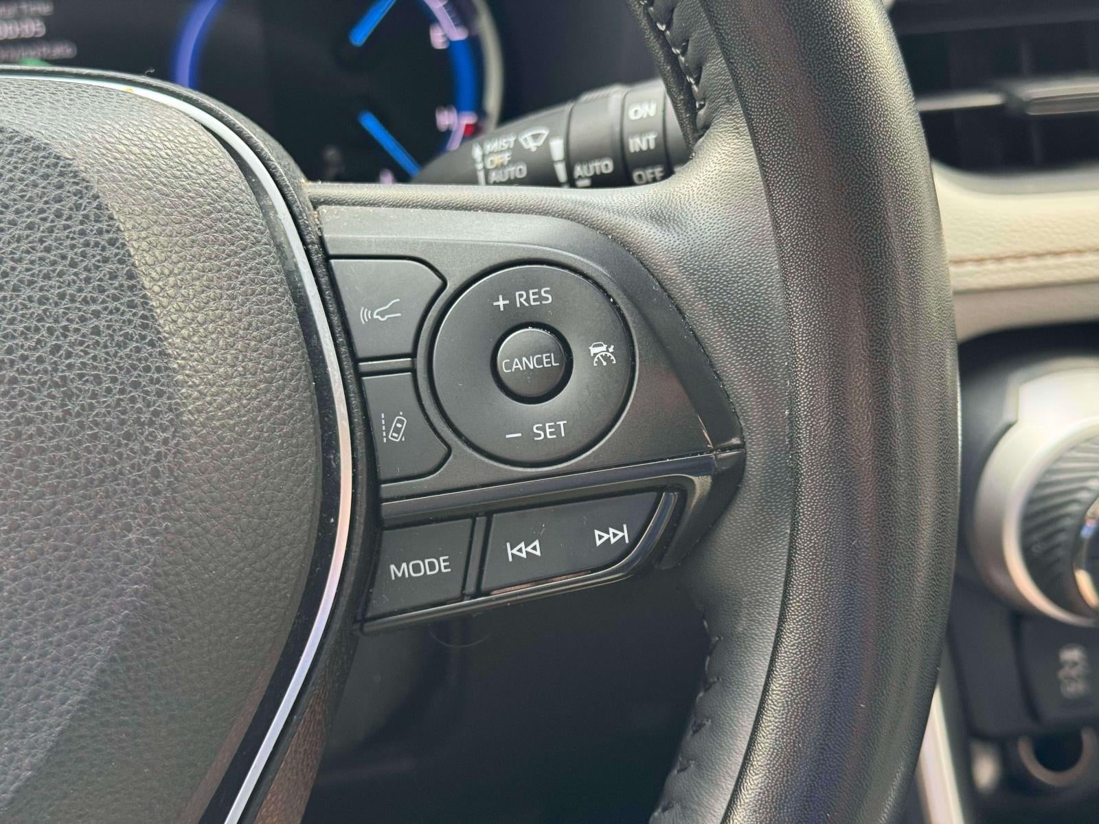 2023 Toyota RAV4 Hybrid XLE
