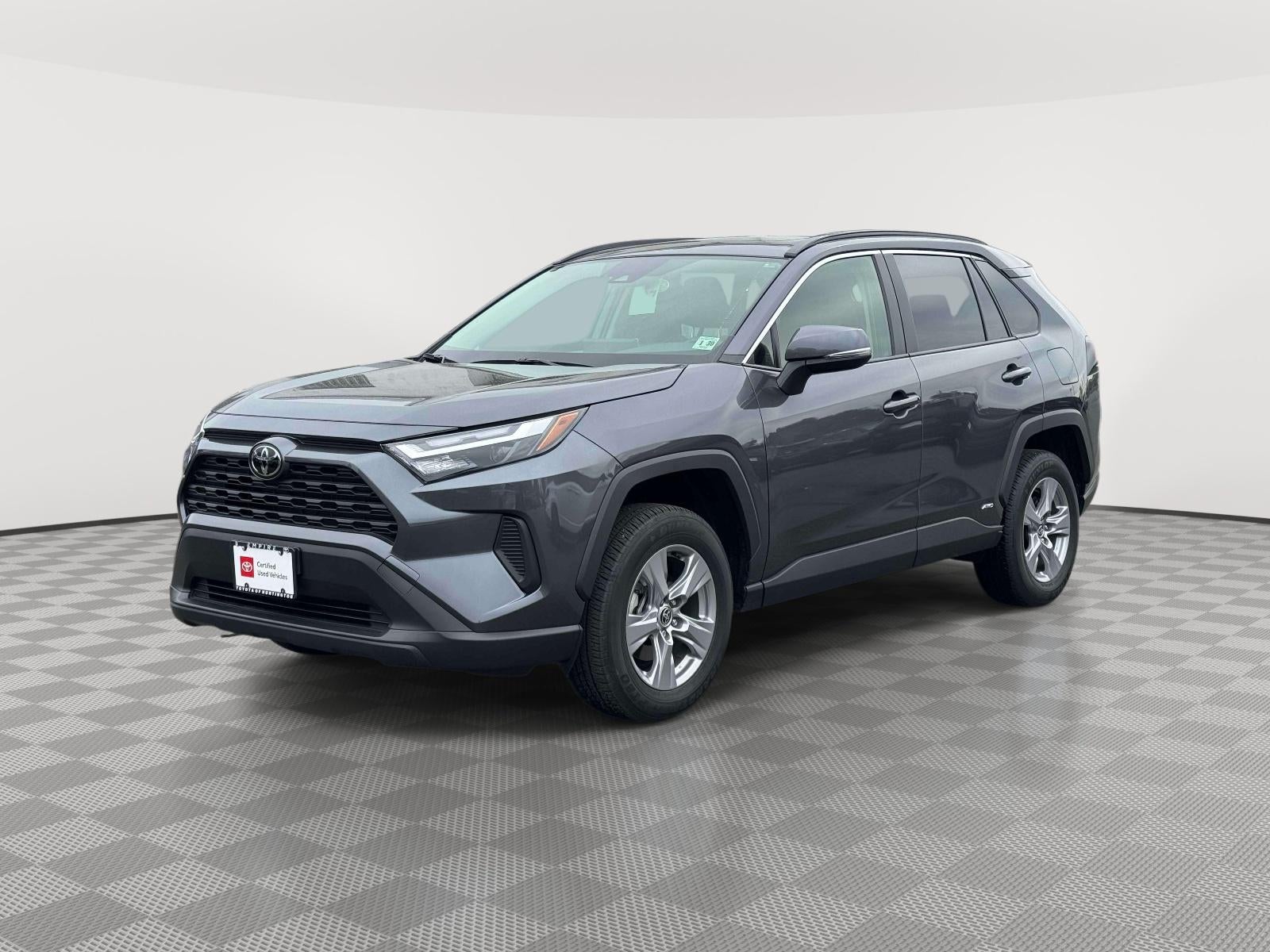 2025 Toyota RAV4 Hybrid XLE