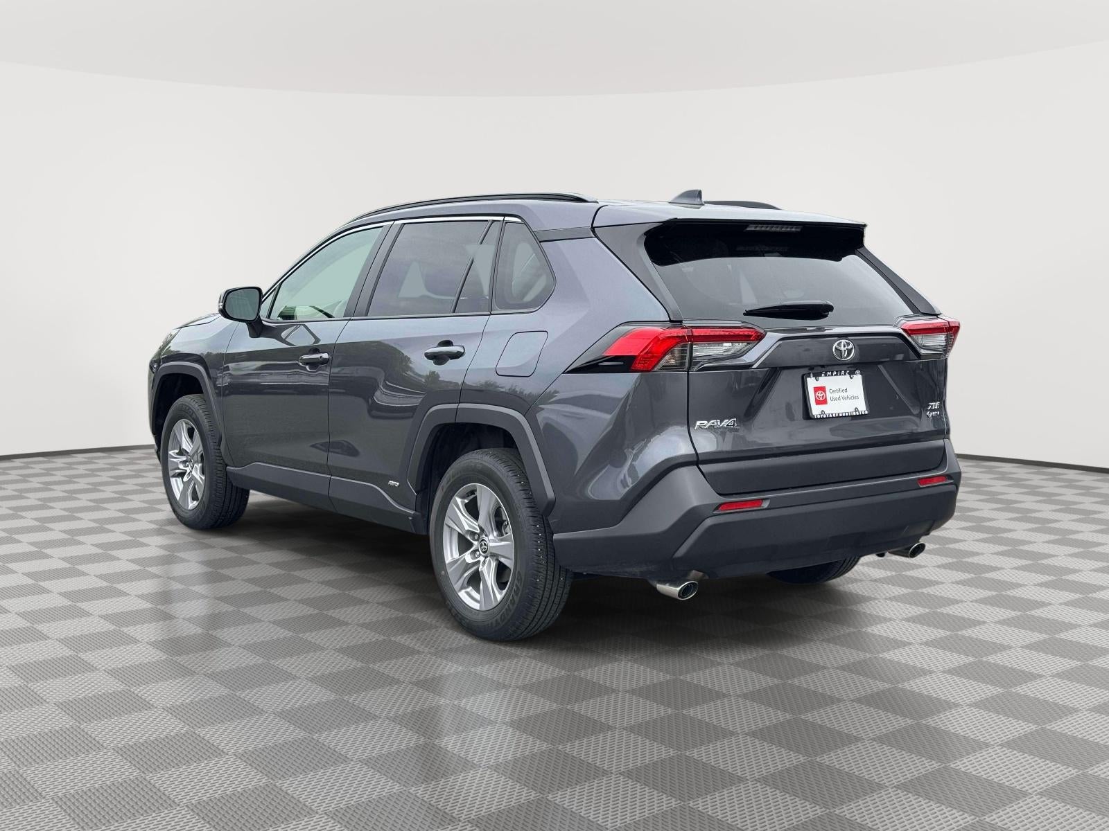 2025 Toyota RAV4 Hybrid XLE