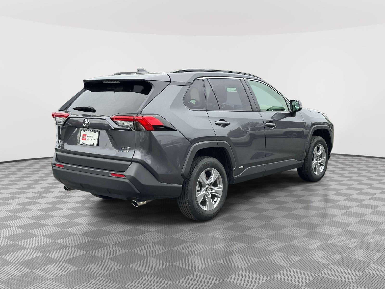 2025 Toyota RAV4 Hybrid XLE