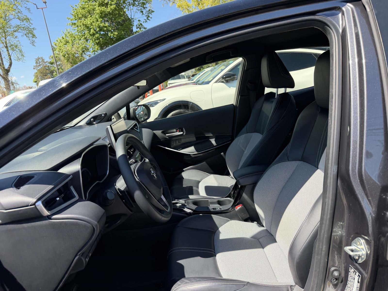 2024 Toyota Corolla Hatchback XSE