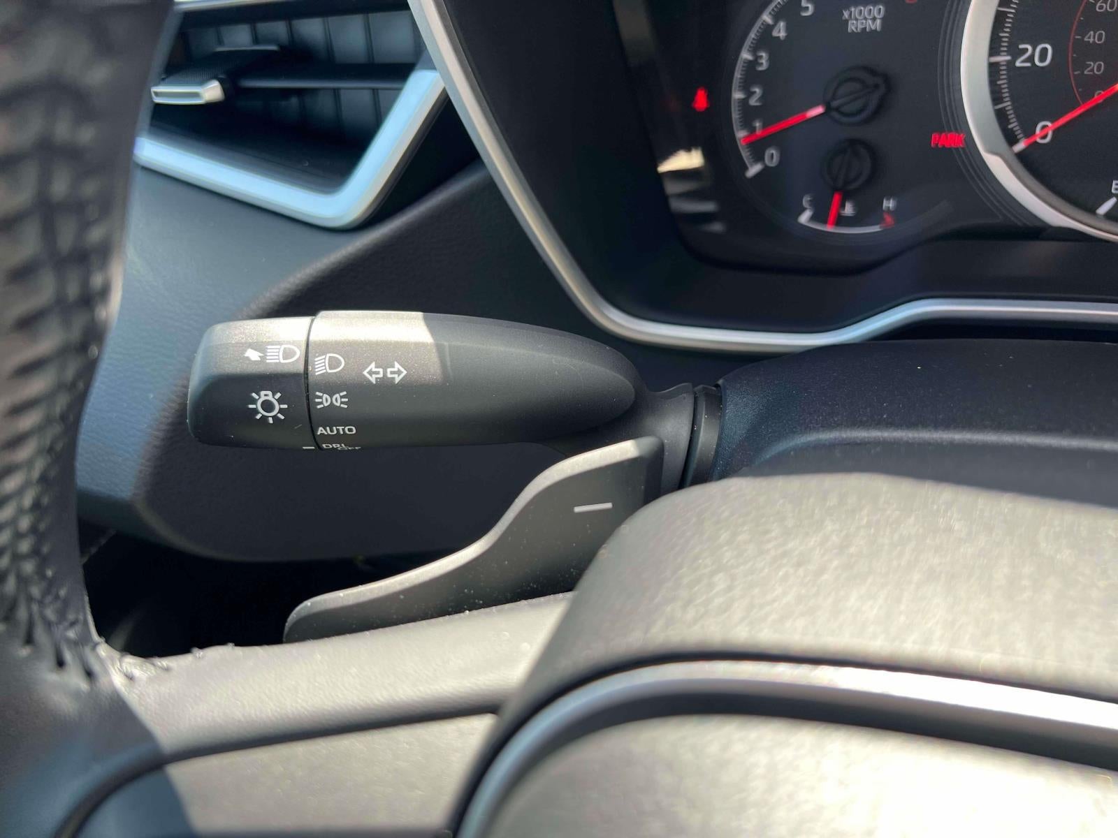 2021 Toyota Corolla Hatchback SE