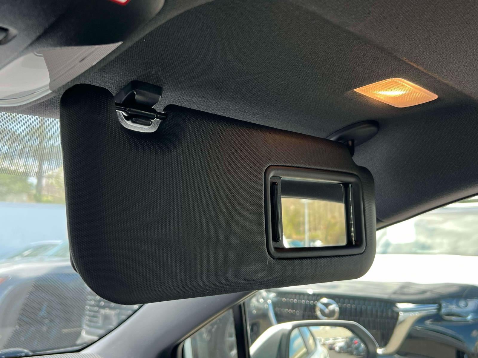 2021 Toyota Corolla Hatchback SE