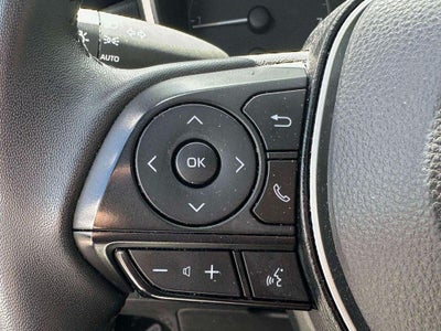 2024 Toyota Corolla Hatchback SE
