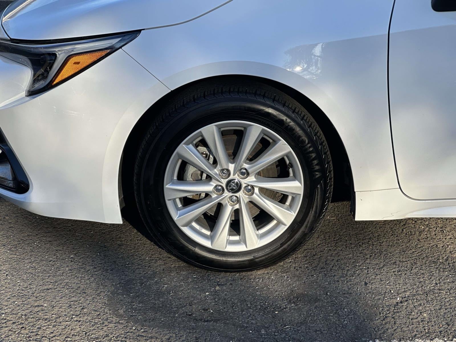 2024 Toyota Corolla Hatchback SE