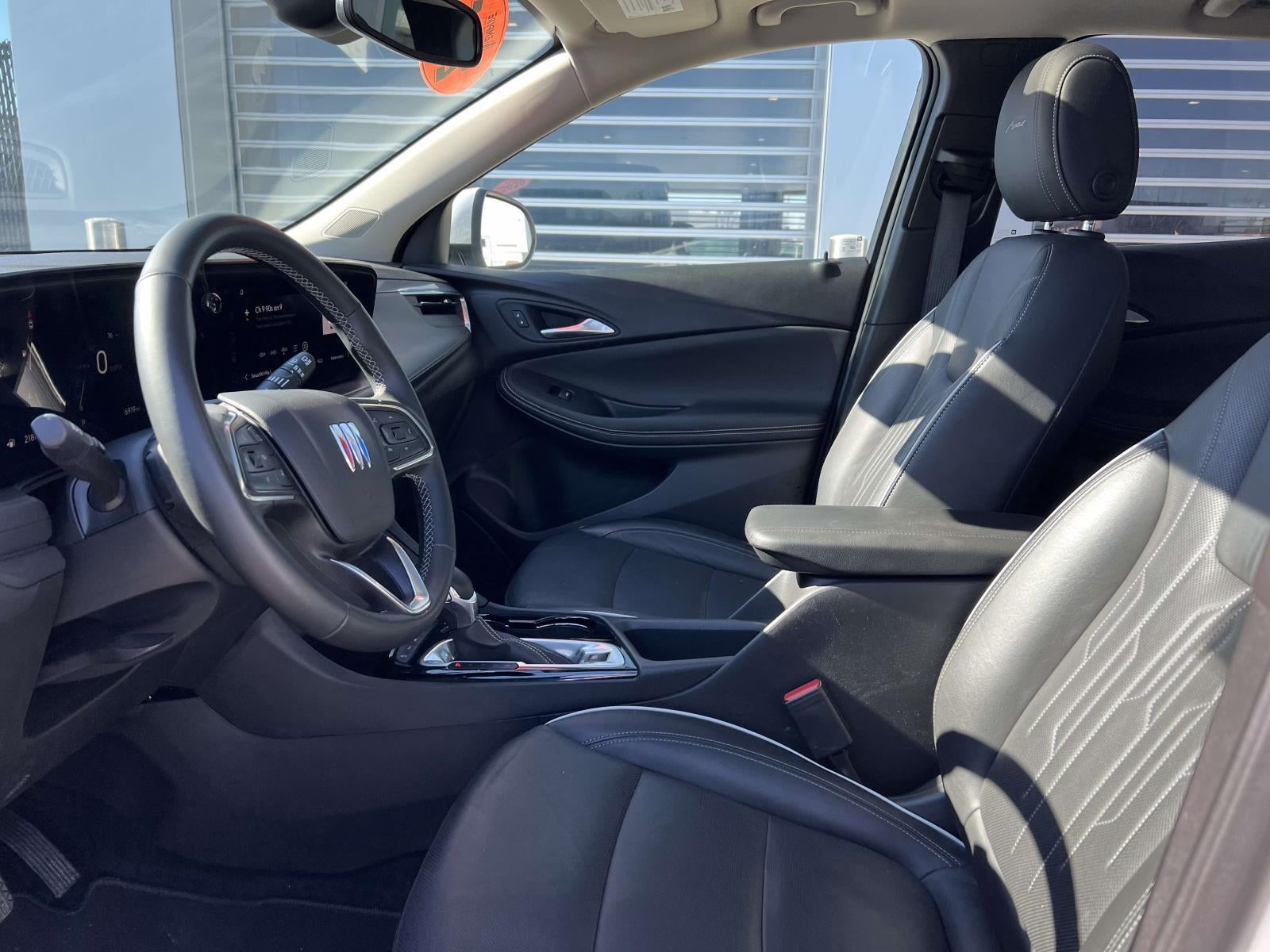 2025 Buick Encore GX Avenir AWD