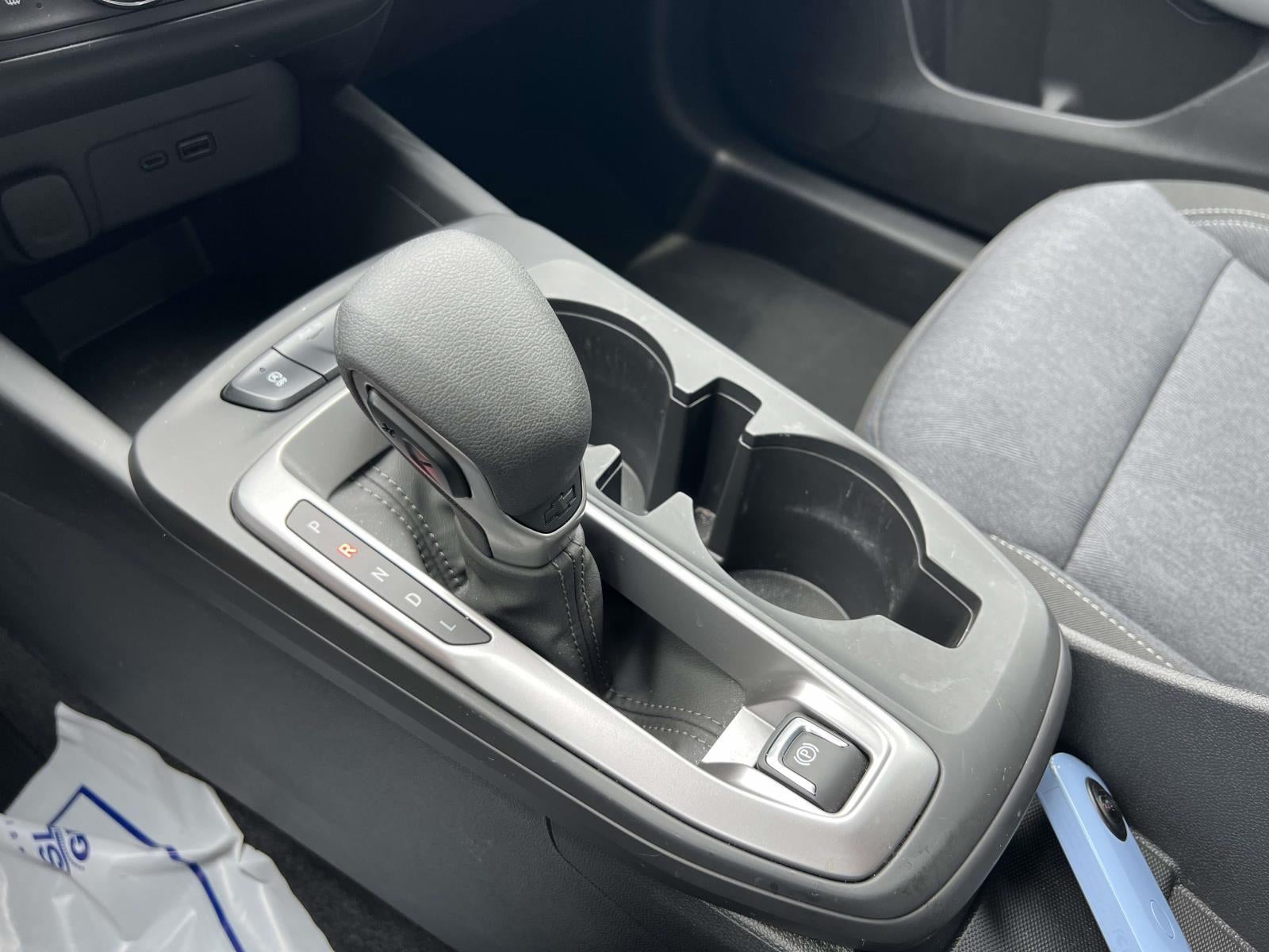 2024 Chevrolet Trax FWD SP