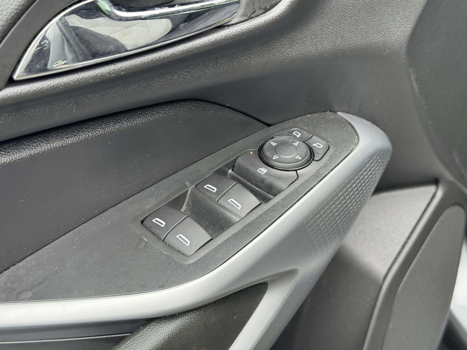 2024 Chevrolet Trax FWD SP