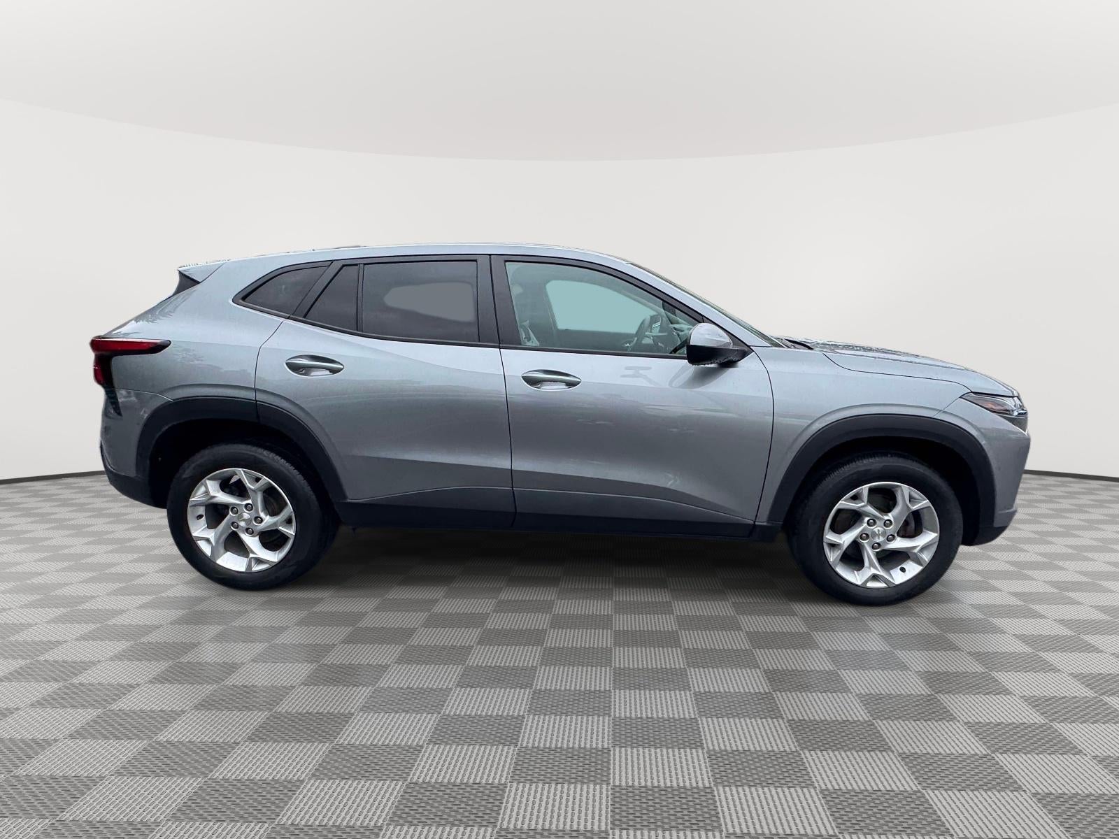 2024 Chevrolet Trax FWD SP