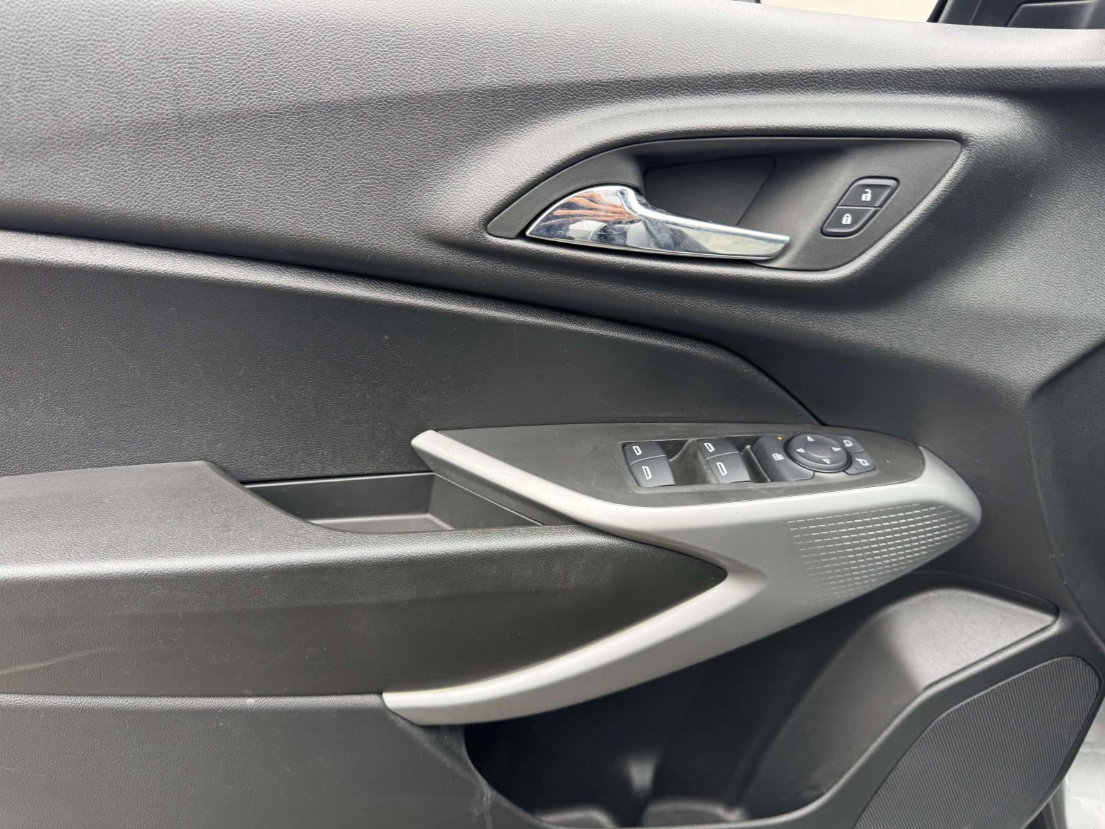 2024 Chevrolet Trax FWD SP