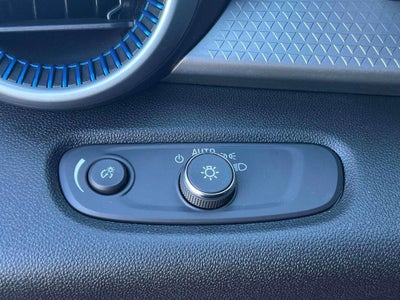 2024 Chevrolet Trax FWD SP