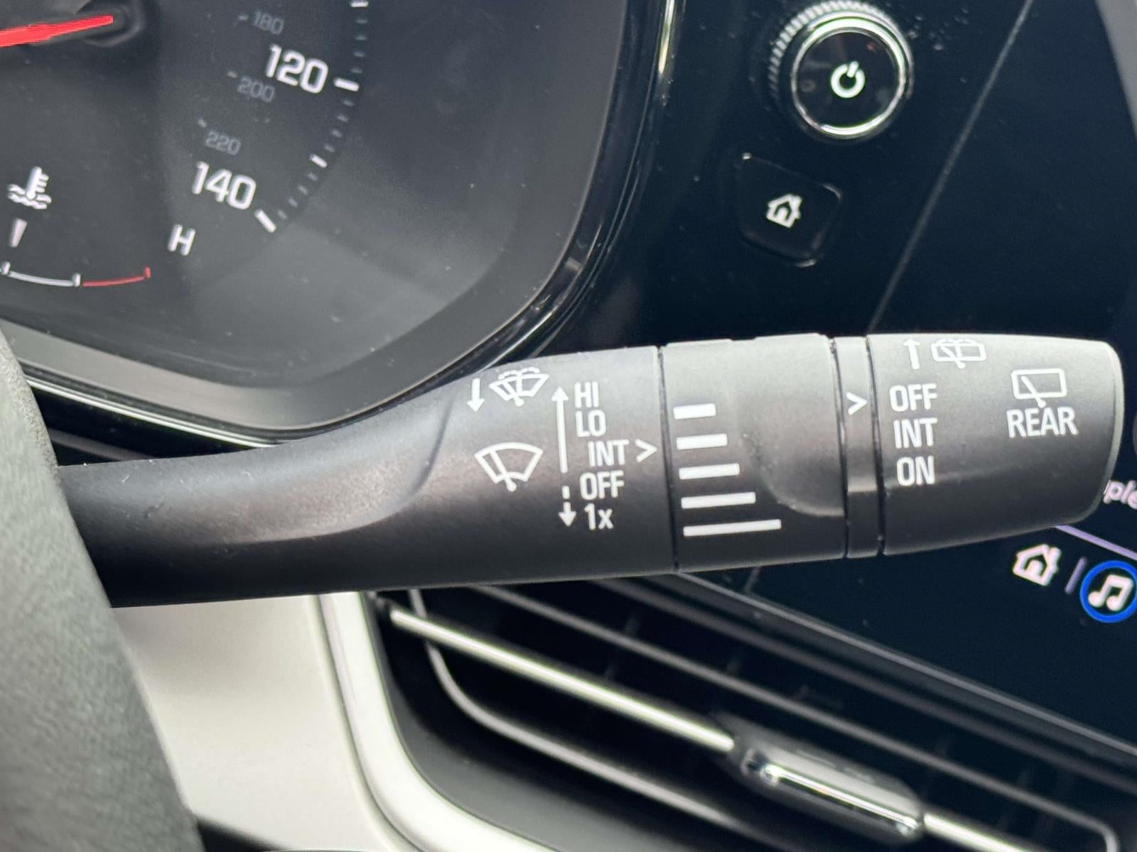 2024 Chevrolet Trax FWD SP