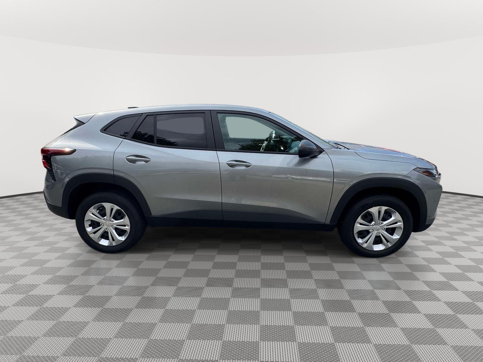 2024 Chevrolet Trax FWD SP