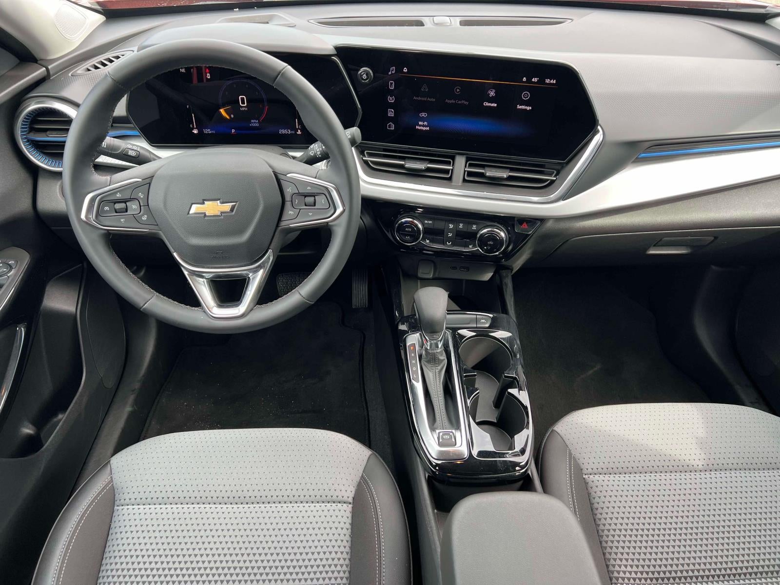 2024 Chevrolet Trax FWD LT