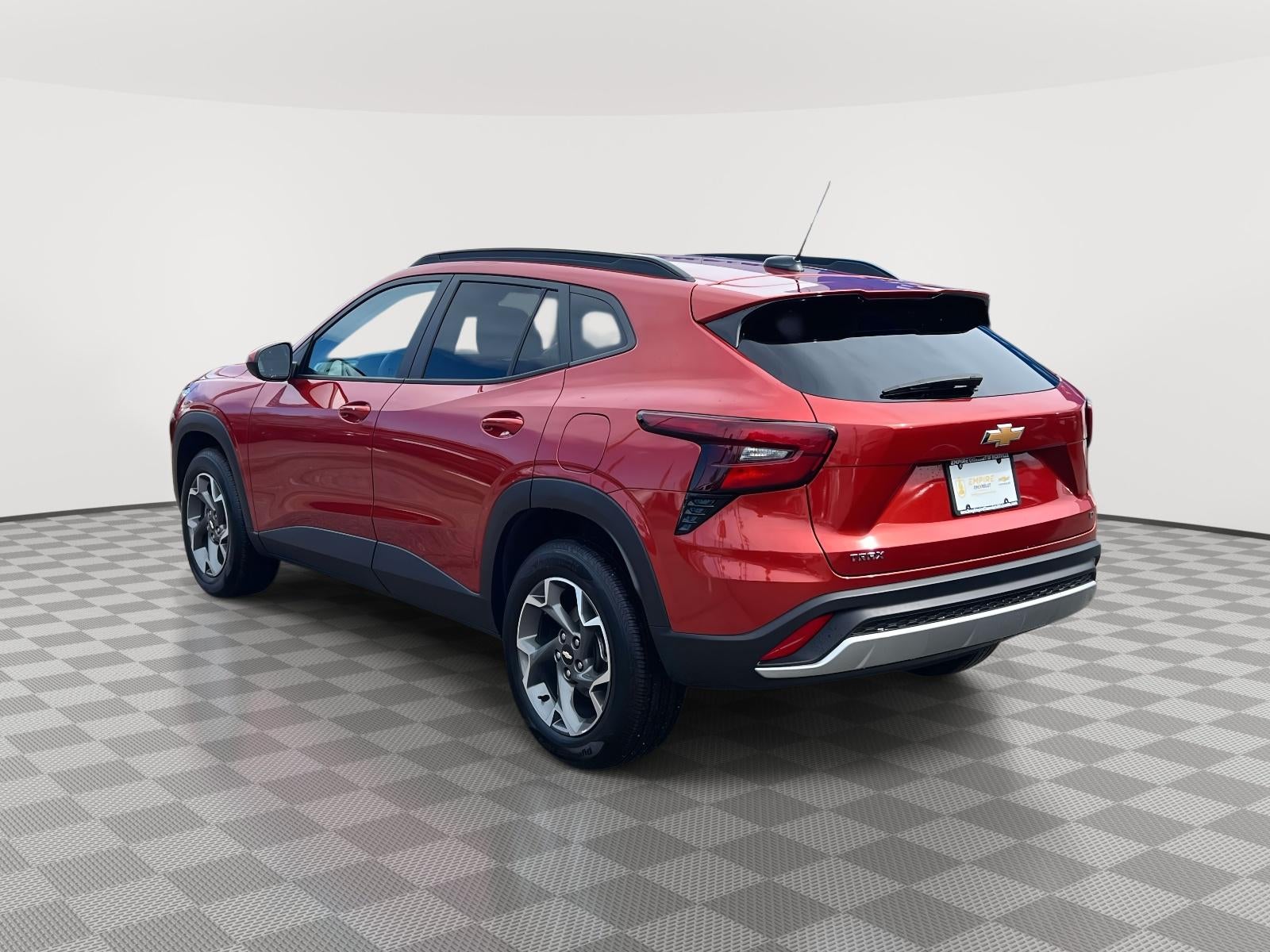 2024 Chevrolet Trax FWD LT