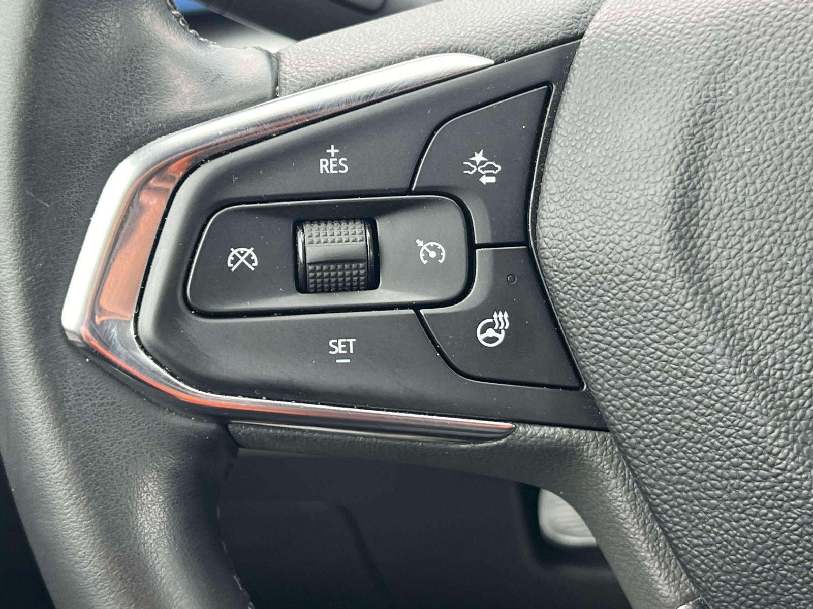 2024 Chevrolet Trax FWD LT