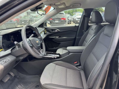 2024 Chevrolet Trax FWD LT