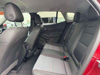 2024 Chevrolet Trax FWD LT