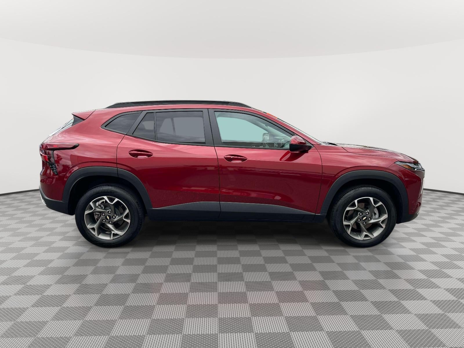 2024 Chevrolet Trax FWD LT