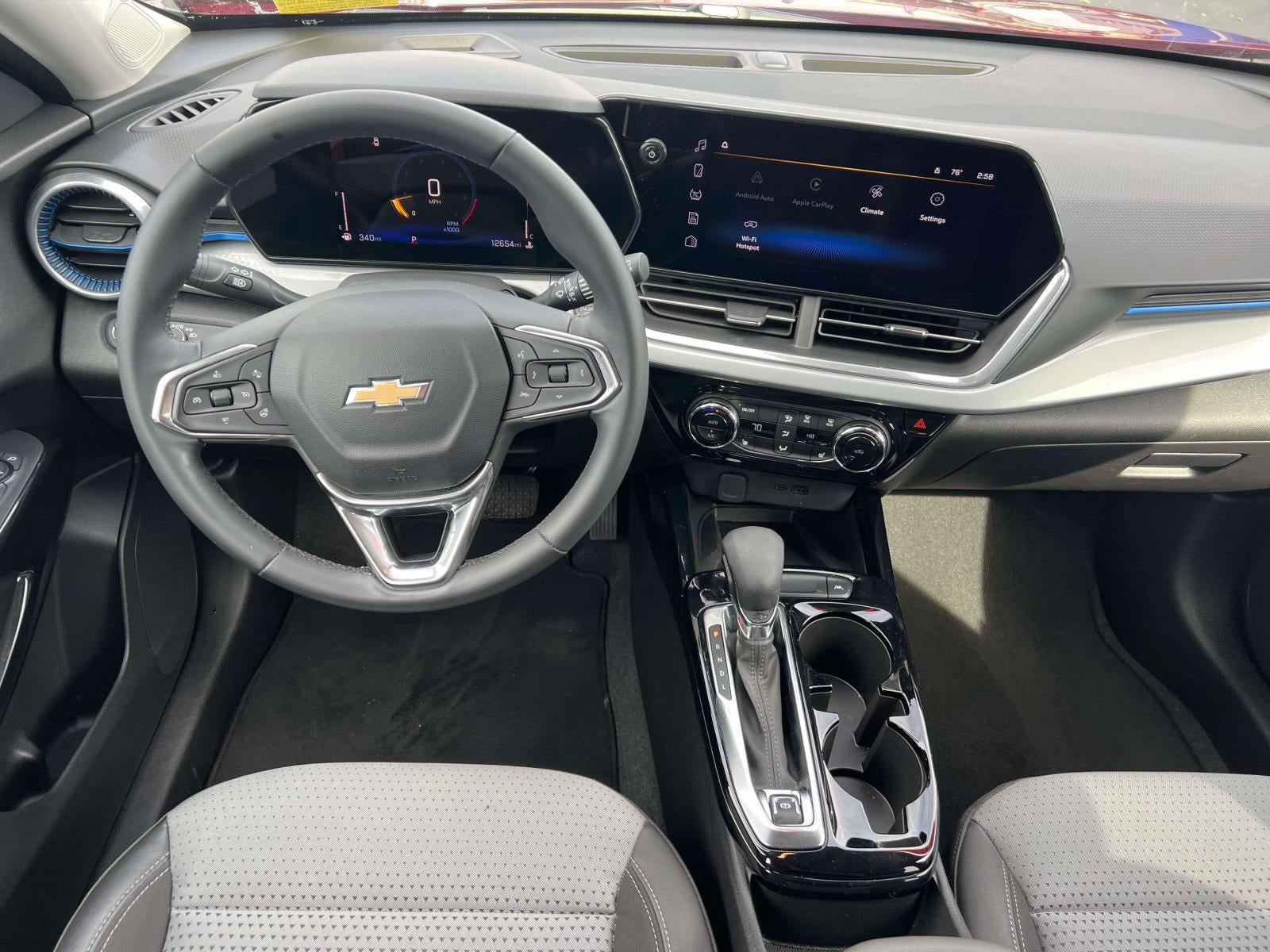 2024 Chevrolet Trax FWD LT