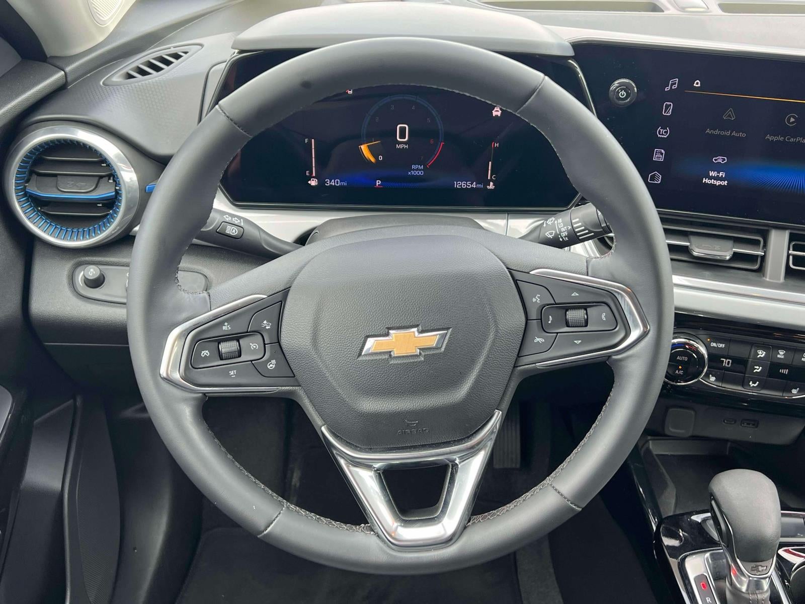 2024 Chevrolet Trax FWD LT