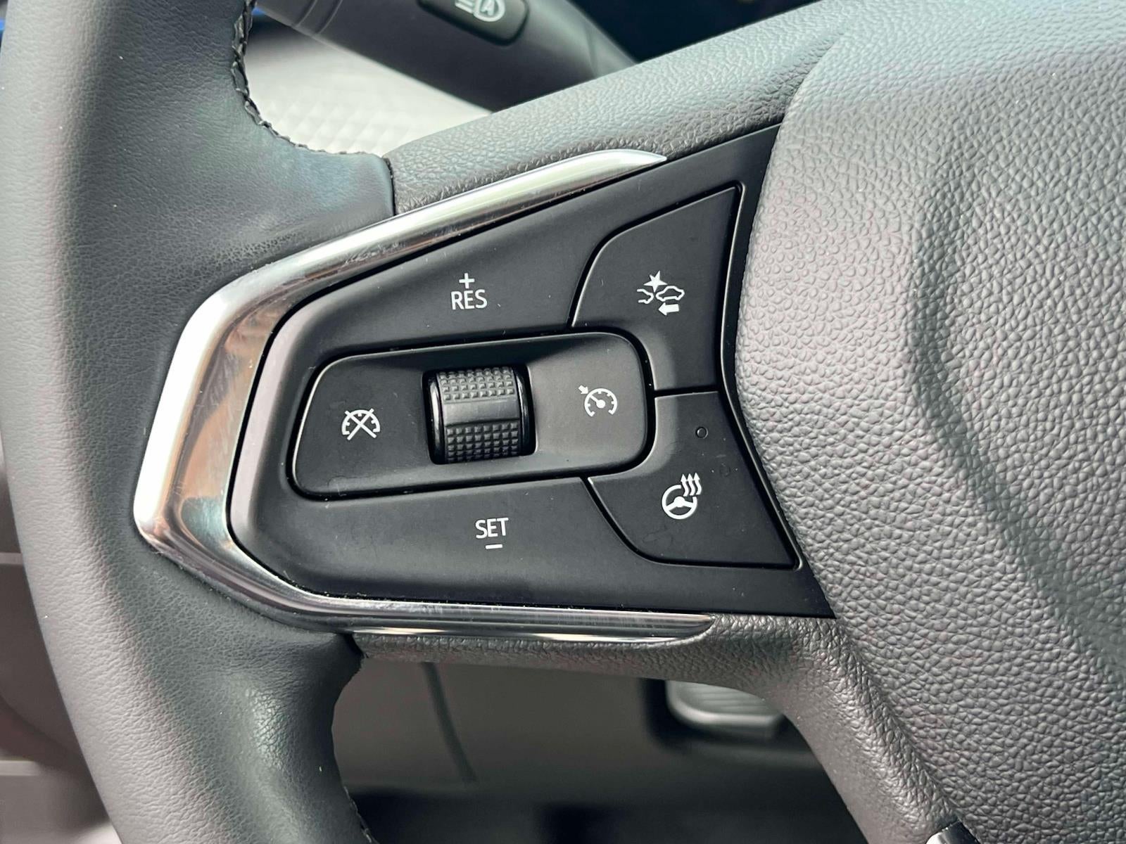 2024 Chevrolet Trax FWD LT