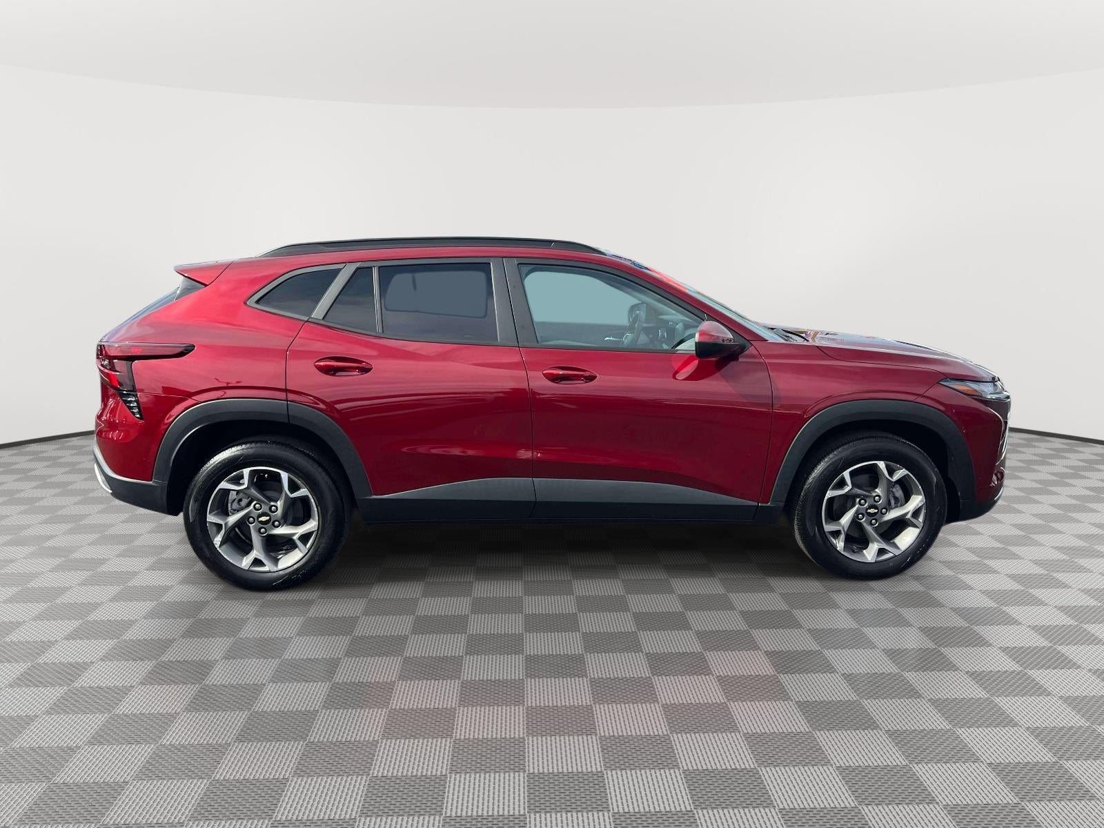 2024 Chevrolet Trax FWD LT