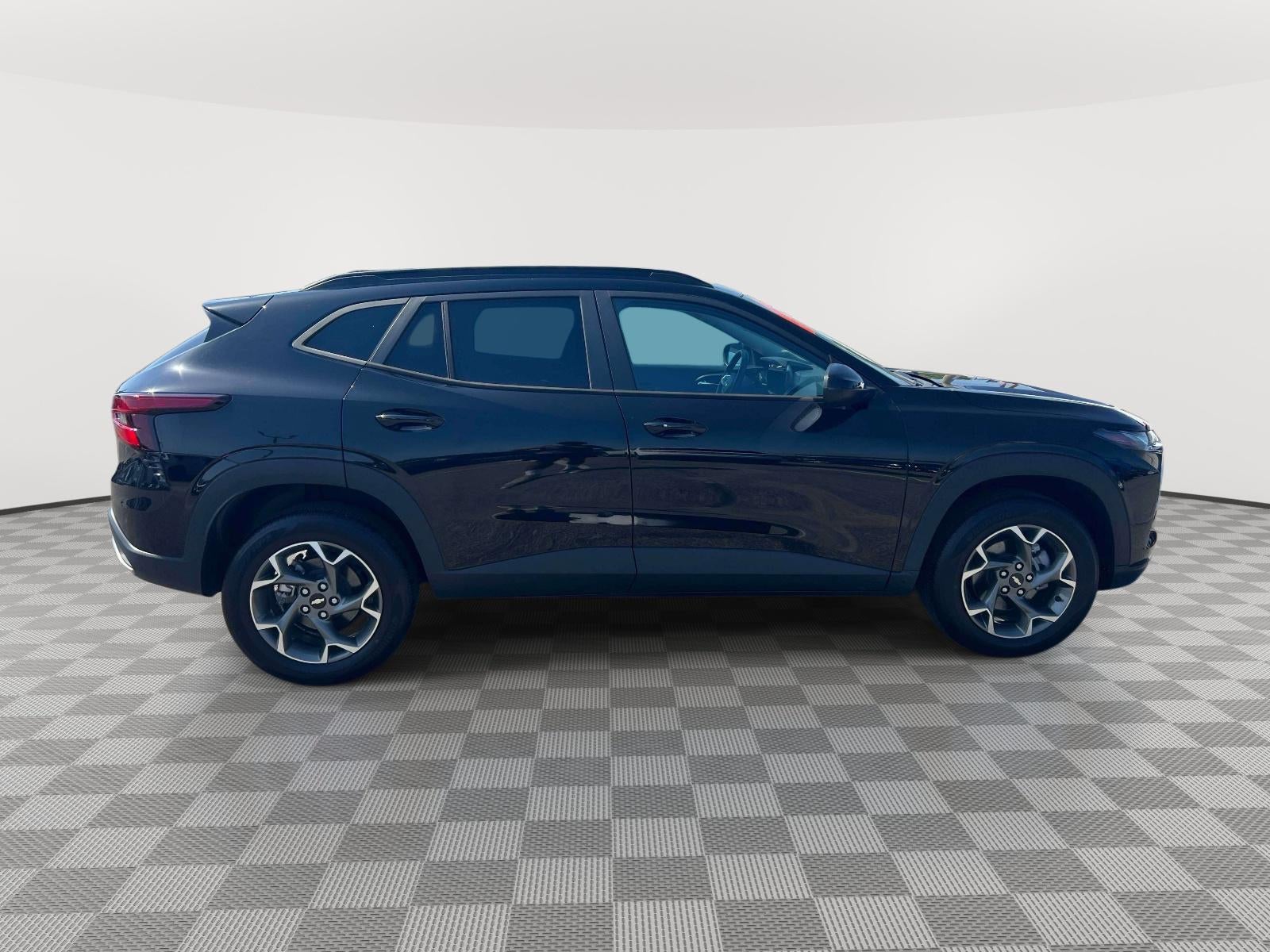 2024 Chevrolet Trax FWD LT