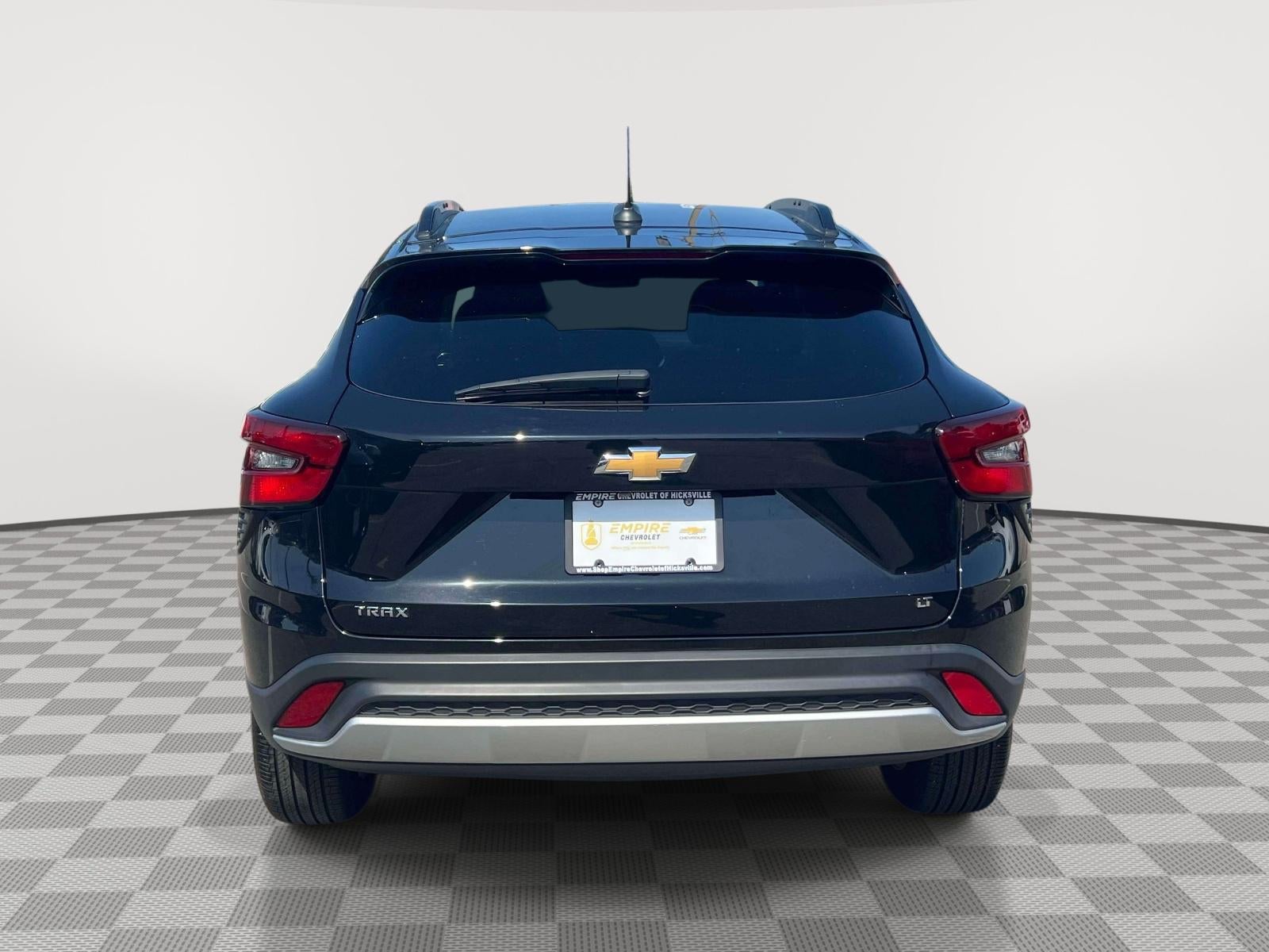 2024 Chevrolet Trax FWD LT