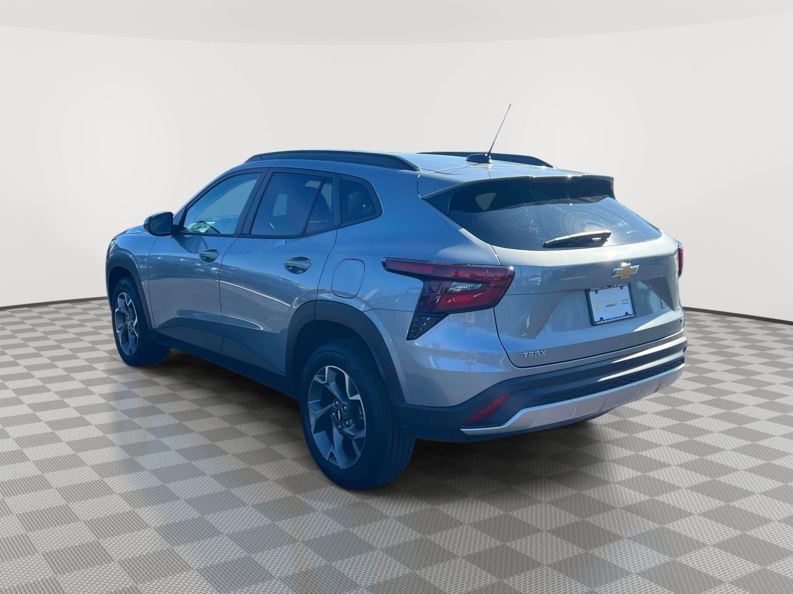 2024 Chevrolet Trax FWD LT