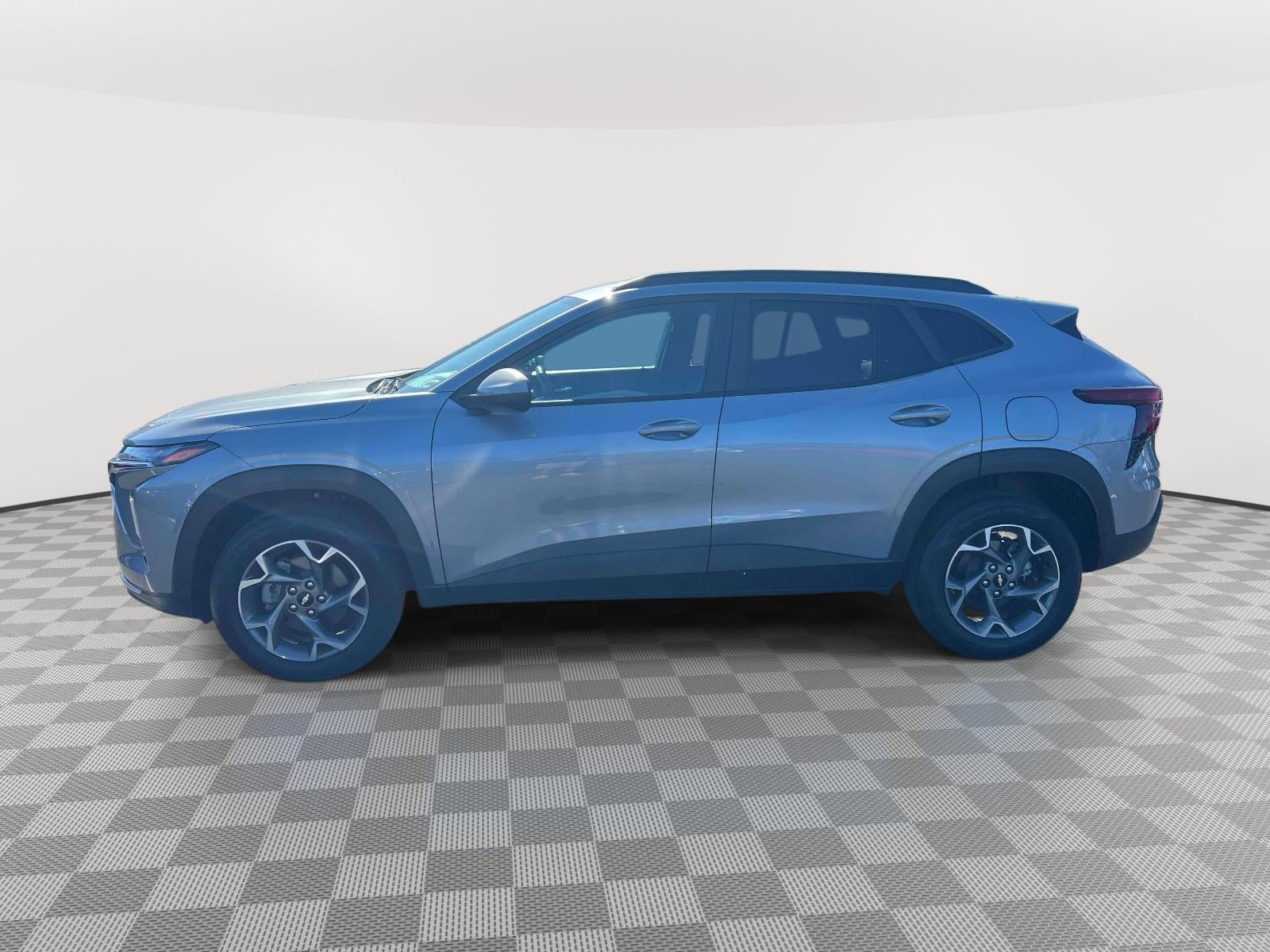 2024 Chevrolet Trax FWD LT